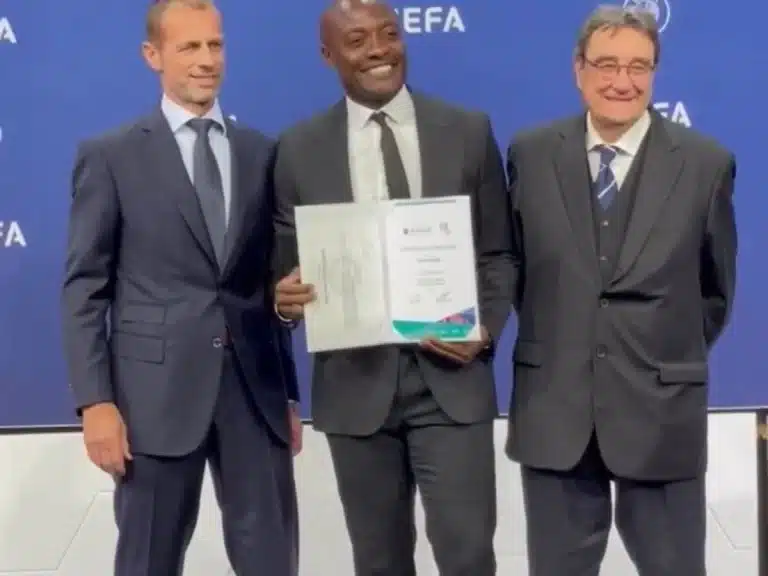 L’ancien joueur camerounais Achille Webo décroche le master exécutif de l’UEFA