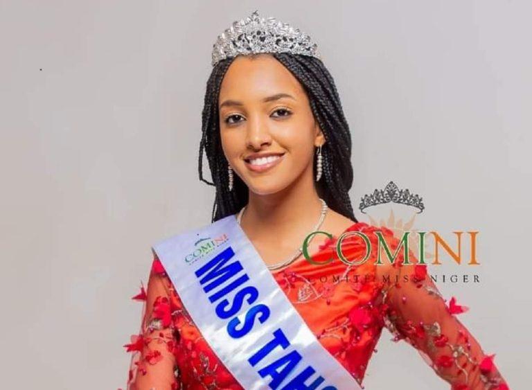 Miss Niger 2022 : Aicha Abdoul Aziz Ousseini remporte la couronne !