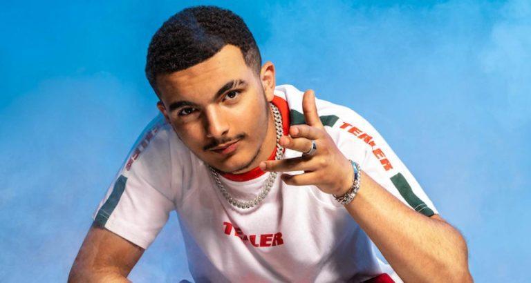 Algérie : le rappeur RK pousse un coup de gueule contre Andy Delort