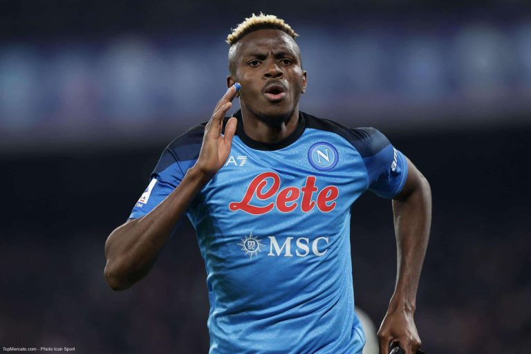 Victor Osimhen bat un record de Cristiano Ronaldo !