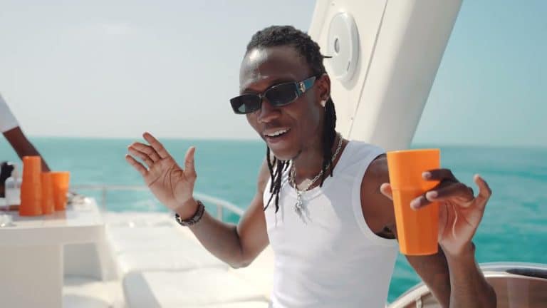 Vano Baby entame une tournée européenne avec d’autres artistes béninois