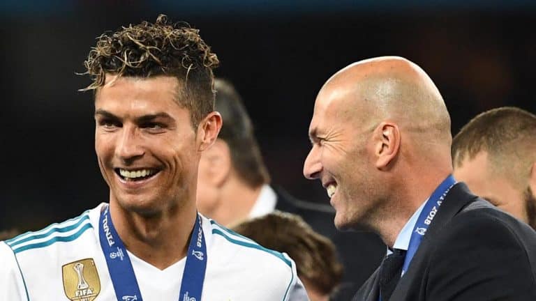 Zinédine Zidane, une offre de contrat inédite pour entraîner Al-Nassr