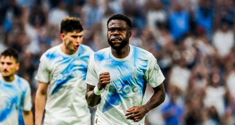 Chancel Mbemba, le défenseur congolais, remporte le Prix Marc-Vivien Foé 2023