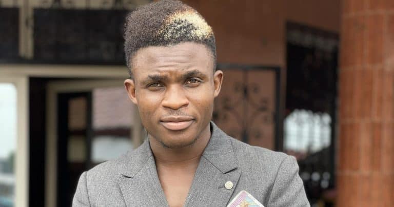 Tragédie routière au Cameroun : le monde culturel pleure la perte de l'humoriste Blaise Kalaba