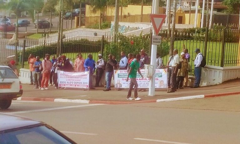Cameroun : des anciens employés du chantier naval CNIC crient leur ras-le-bol