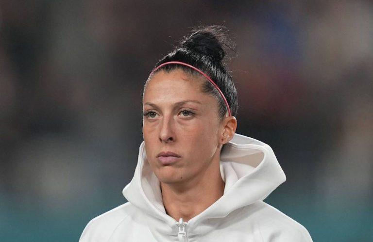 La joueuse Jennifer Hermoso porte plainte contre Luis Ribiales 