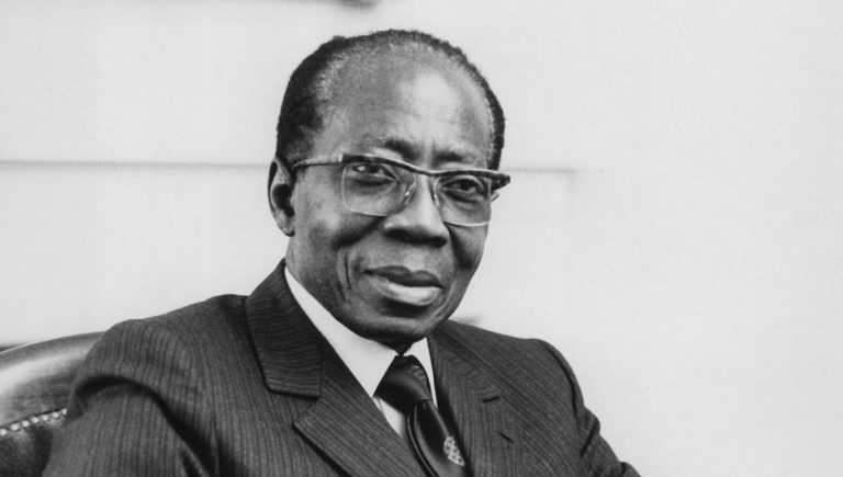 Sénégal : acquisition de 41 objets historiques appartenant à Léopold Sédar Senghor en France