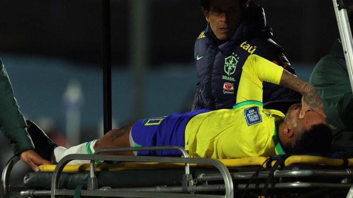 Neymar subit une opération (vidéo)