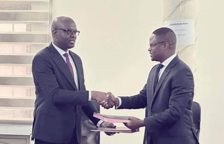 Passation de service entre Samou Seidou Adambi et Bénoît Dato : les mots du nouveau ministre à Oswald Homeky