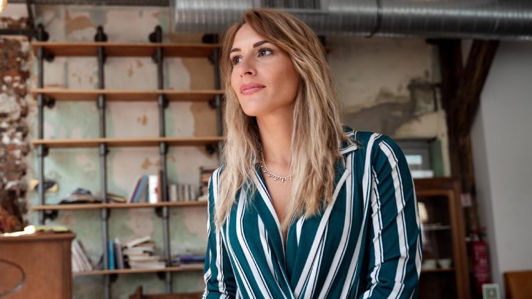 Accusations de violences conjugales portées par Cédric Doumbé : Cécile Giornelli, l’ex-compagne de Fernand Lopez brise le silence