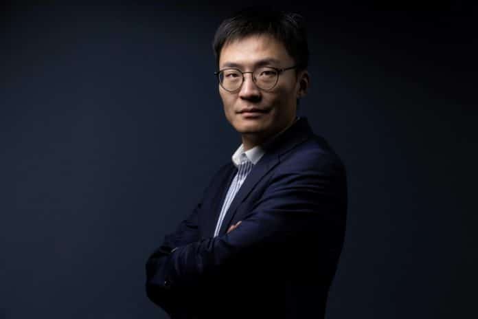 Le PDG de Huawei France, Weiliang Shi condamné pour violences conjugales