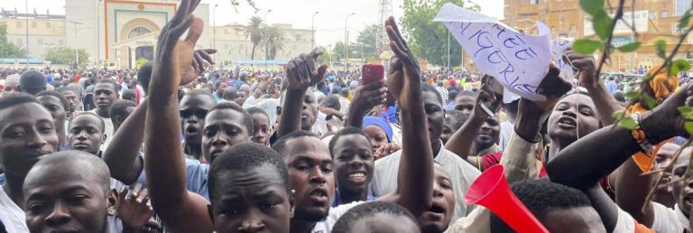 Niger : manifestation de protestation devant la représentation permanente de la commission de la CEDEAO