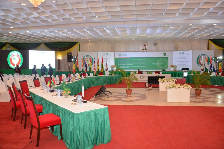 Sommet CEDEAO à Abuja : un « gouvernement fantôme » représente le Niger