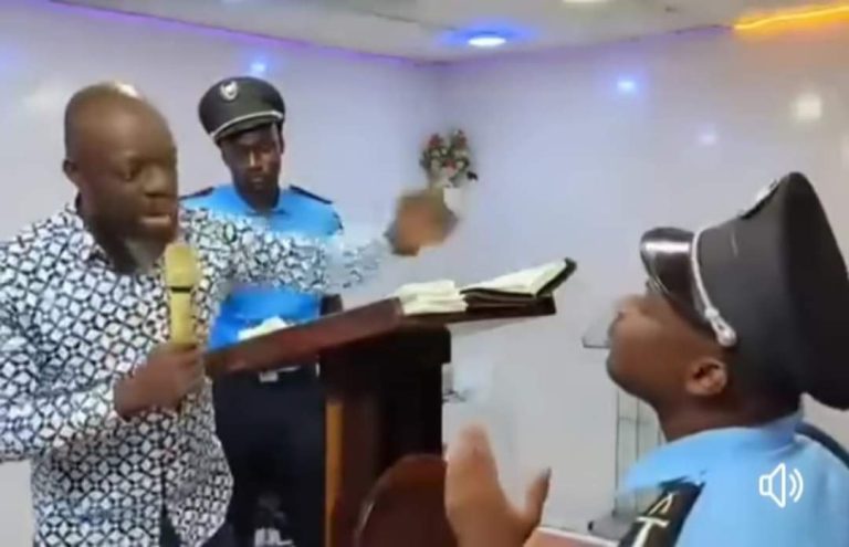 Côte d’Ivoire : vidéo d’arrestation du pasteur David Jérémie en plein culte