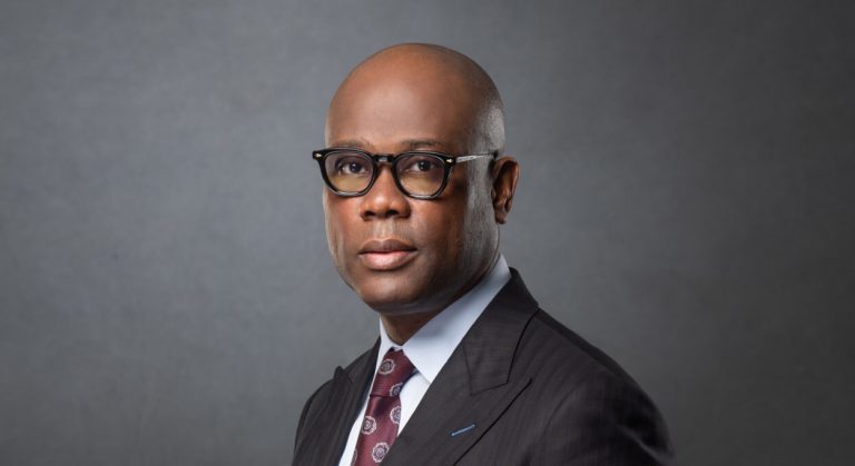 Le DG d'Access Bank, Herbert Wigwe et sa famille meurent dans un crash d'hélicoptère