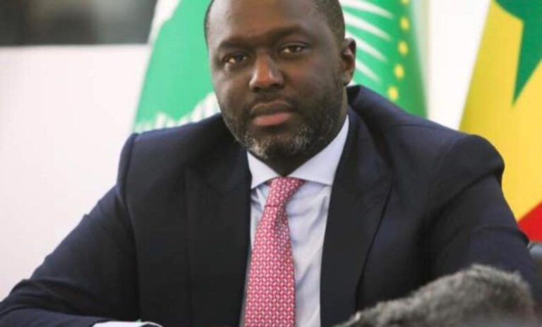Au Sénégal, le gouvernement réagit à l'annulation du report de la présidentielle par le Conseil Constitutionnel
