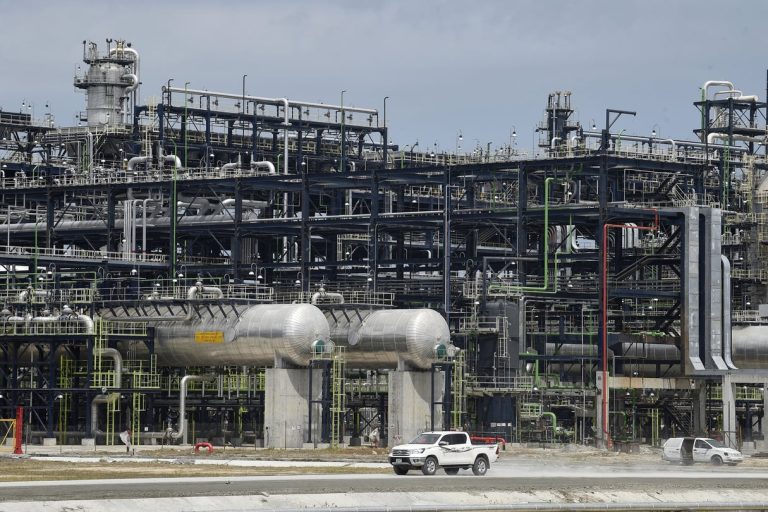 Le boom de Dangote en Europe avec sa raffinerie inaugurée seulement en janvier 2024