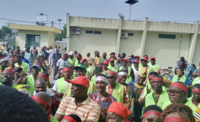 Bénin/Arrestation lors de la marche de la CSTB : pourquoi 20 sont libérés et 52 toujours détenus ?