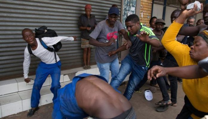 Vindicte populaire à Pélébina : quand la sorcellerie déchaîne la foule à Djougou