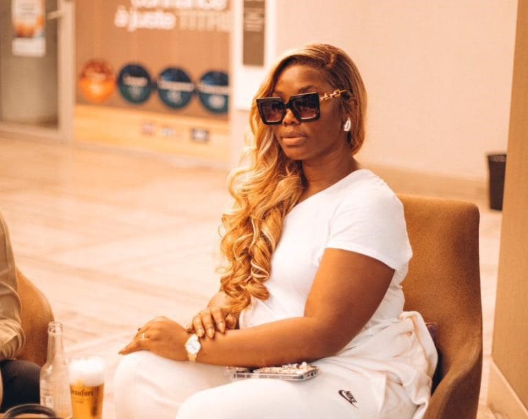 Roseline Layo : ce grand geste des autorités de Hew York envers la chanteuse ivoirienne