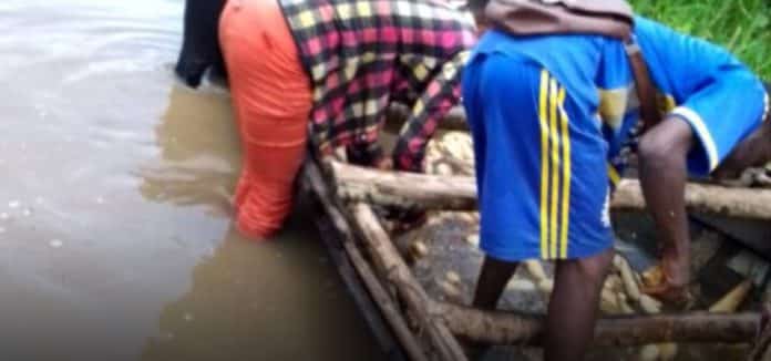 Bénin : une barque chavire avec plus de trente paysans à bord