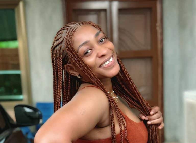 Sessimè : un 1er août révélateur pour la chanteuse béninoise