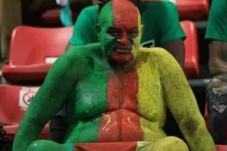 Cameroun : Ngando Piket se fait passer pour le sélectionneur des Lions indomptables, pour avoir un enfant avec une chanteuse