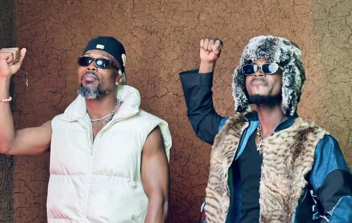Avec Ghix et Serge Beynaud, le meilleur feat de la fin d'année : Cotonou ft Abidjan