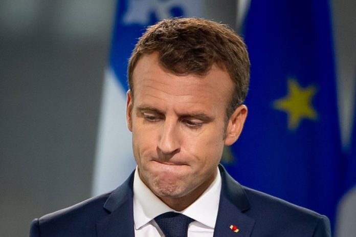 France : la pression monte pour Emmanuel Macron