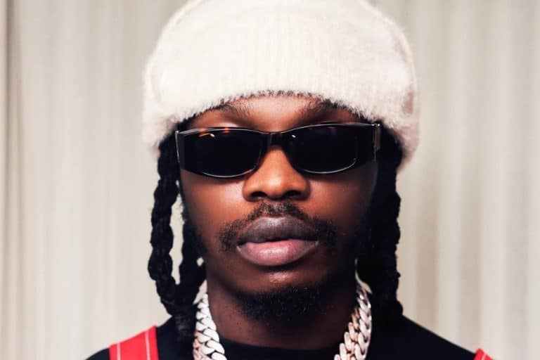 Naira Marley choque : ‘’tout musulman doit croire en Jésus’’