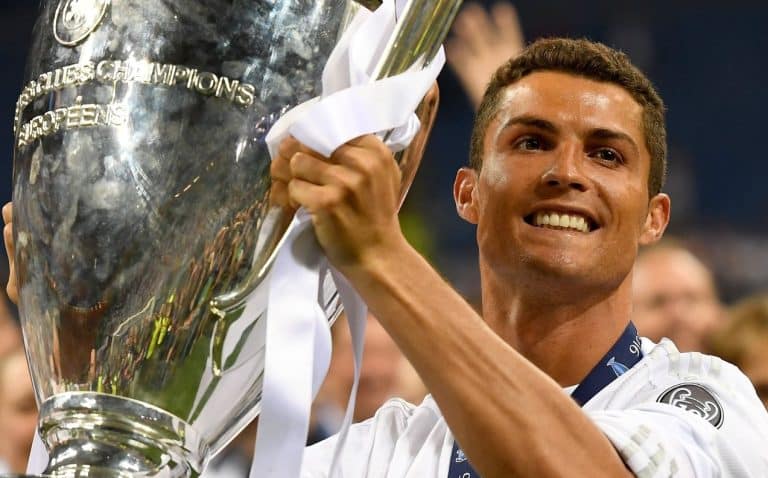 « Hala Madrid pour toujours...», Cristiano Ronaldo relance le débat : un retour au Real Madrid en vue ?