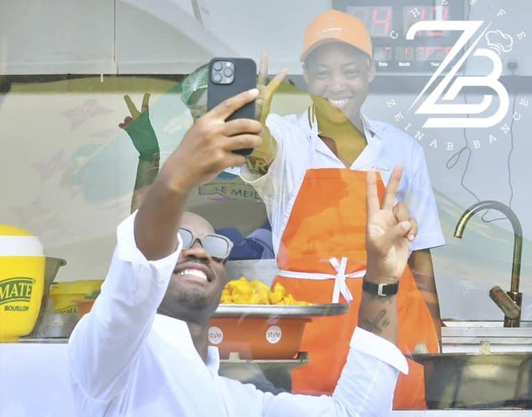 Didier Drogba surprend Zeinab Bancé en plein marathon culinaire