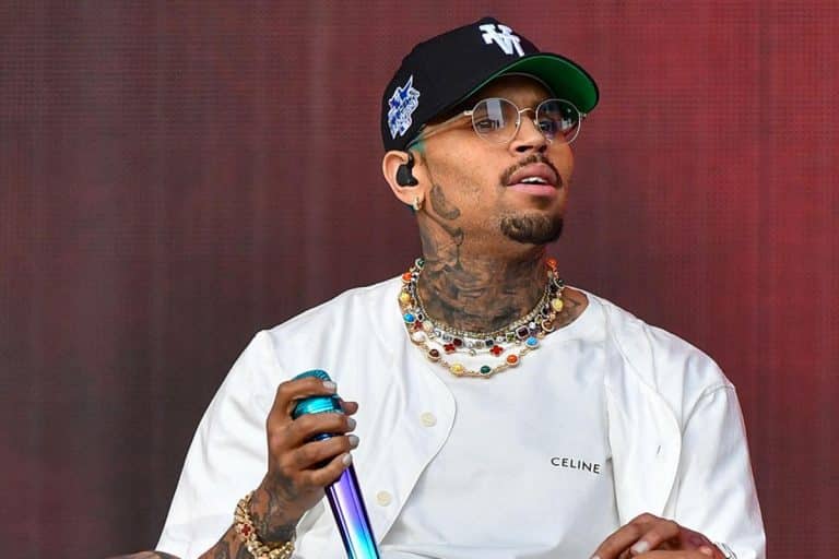 Chris Brown brise le silence après sa libération
