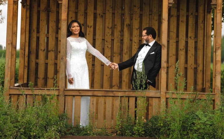 Après son remariage, le Pasteur Marcello Tunasi répond à ses détracteurs