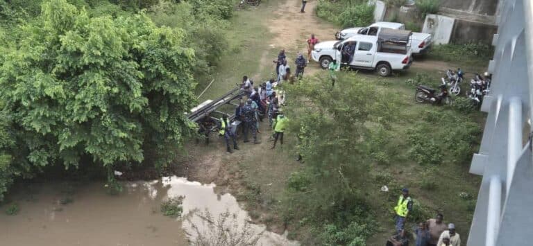 Drame à Glazoué : de nouveaux détails sur la chute d’un bus dans le fleuve Ouémé