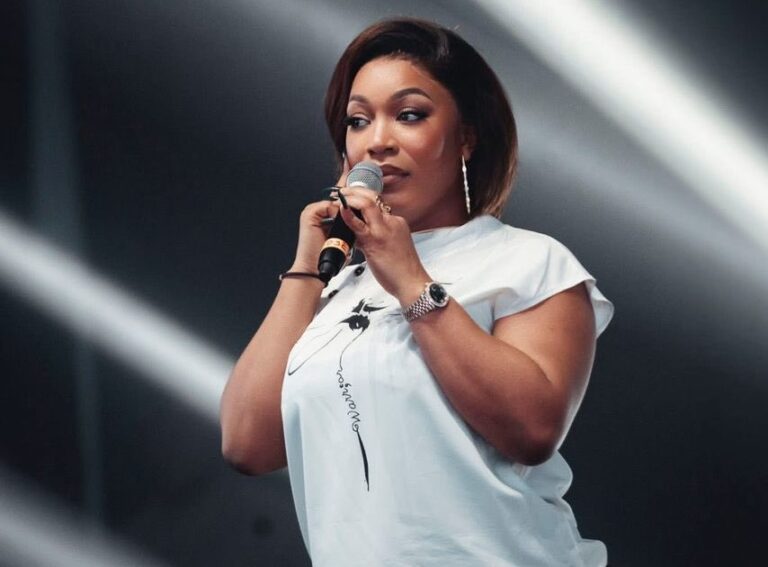 Josey dévoile un avant-goût de son prochain album et lance un appel