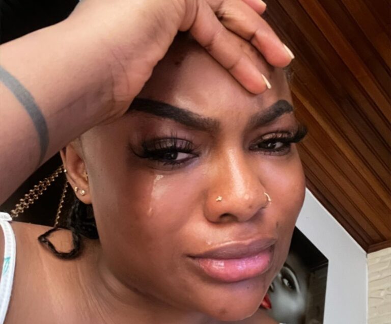 Cameroun : « Je me sens malheureuse…», la chanteuse Kameni attristée