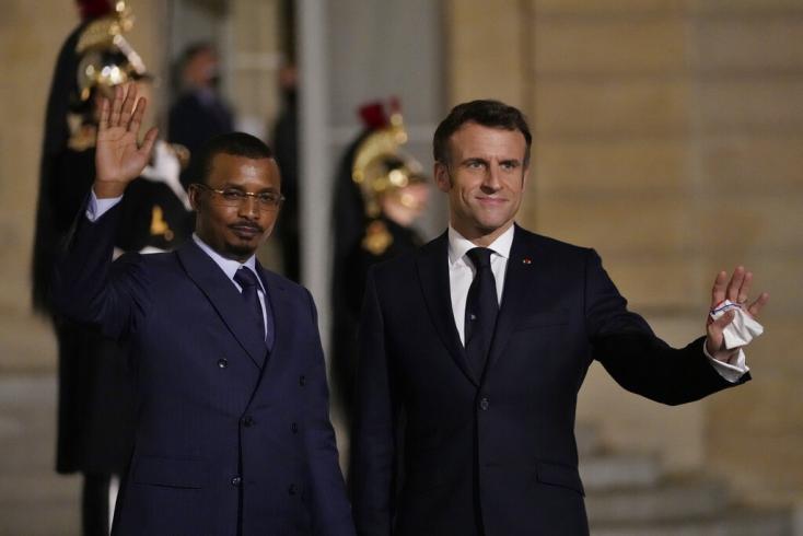 Un an après le retrait des troupes françaises, Paris et N’Djamena relancent leur relation, entre pragmatisme économique et enjeux régionaux.