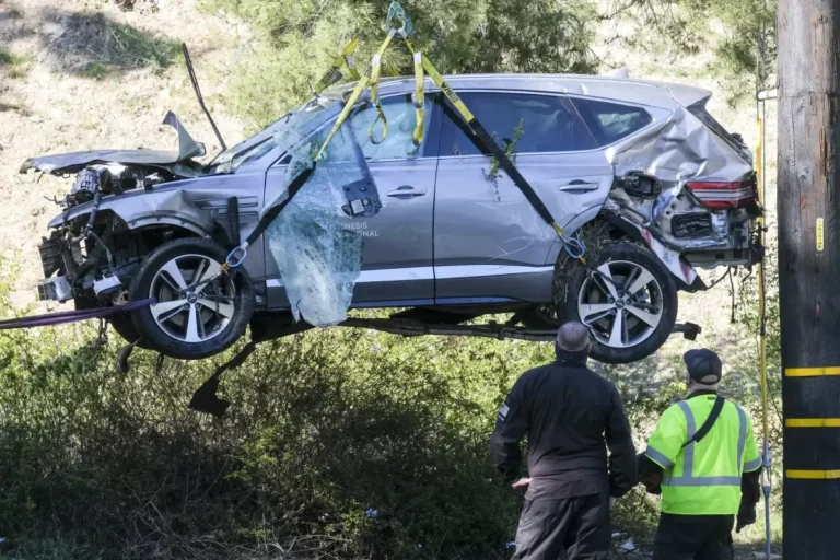 accident Tiger Woods