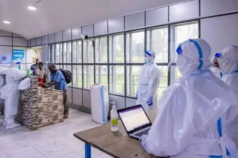 Après 42 jours sans nouveau cas l’Ouganda renforce sa surveillance sanitaire