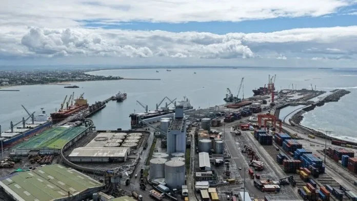 Crise énergétique à Madagascar : la réquisition des cuves de Toamasina suscite l'épreuve de force entre l'État et le secteur privé